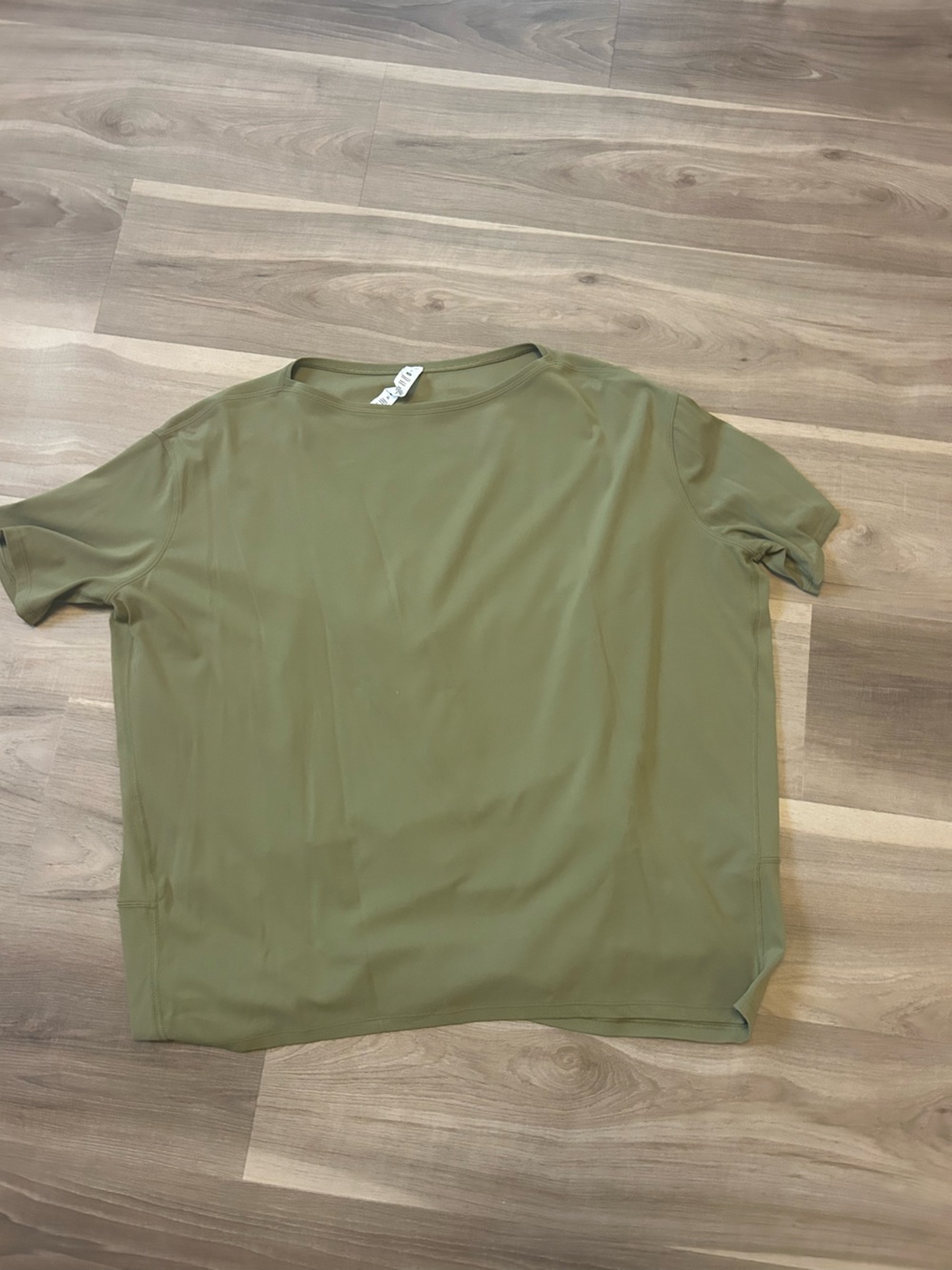 lululemon athletica Olive Green Short Sleeve Crewneck Tee